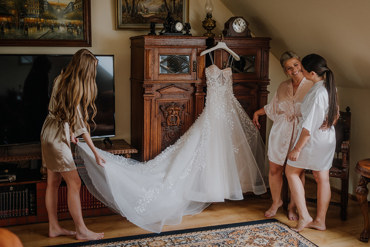 przygotowania-slubne-manikowska-fotograf-gdansk-trojmiasto (8)